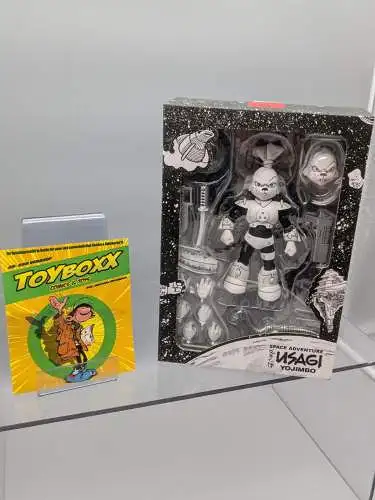 Neca Usagi Yojimbo Space Usagi Yojimbo Black & White Figure Actionfigur 18 cm 1H