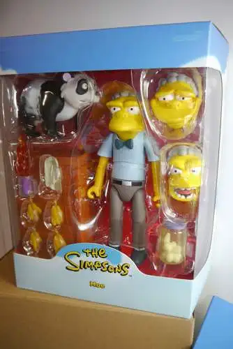 Die Simpsons Moe  Actionfigur  18 cm Super7 OAF