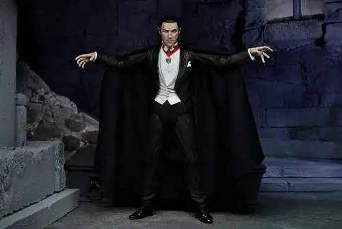 NECA Universal Monsters Dracula  Transylvania 18 cm  OBE