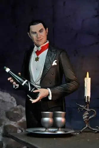 NECA Universal Monsters Dracula  Transylvania 18 cm  OBE