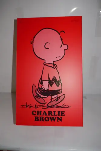 Peanuts Supersize Charlie Brown (Red Shirt) Actionfigur  41 cm Super7