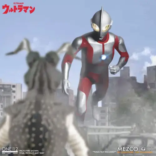 Ultraman Actionfigur mit Leuchtfunktion 1/12 Ultraman 16 cm MEZCO OBA