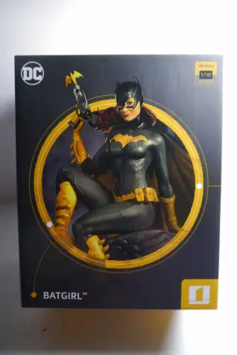 DC Comics Deluxe Batgirl 26 cm  Scale 1/10 Iron Studios