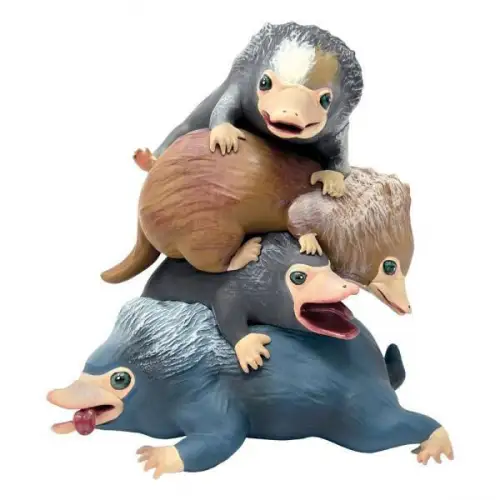 Phantastische Tierwesen Figur Niffler Pile PLASTOY 15cm
