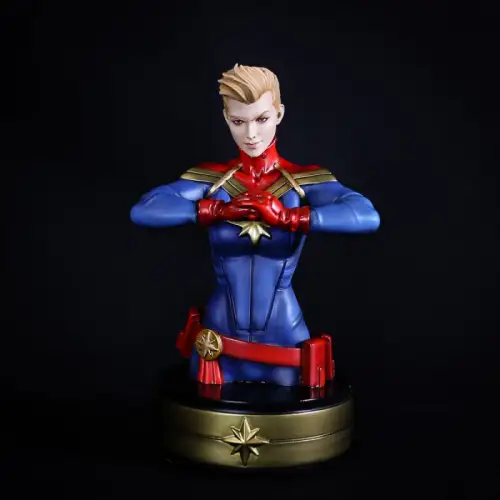 Marvel  Büste Captain America Carol Danvers  Avengers 20cm Semic