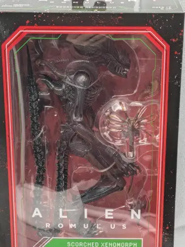 NECA Alien  Romulus Ultimate Scorched Xenomorph  Actionfigur 18 cm 2I