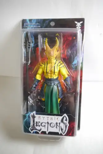 Mythic Legions  Azhar  15 cm All Stars 5+ Actionfigur  Four Horsemen OAI