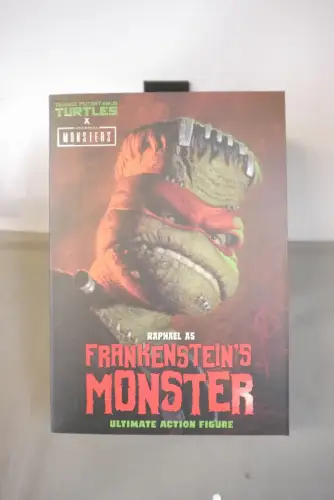 Neca Universal Monsters x TMNT  Ultimate Raphael as Frankenstein's Monster   OBO