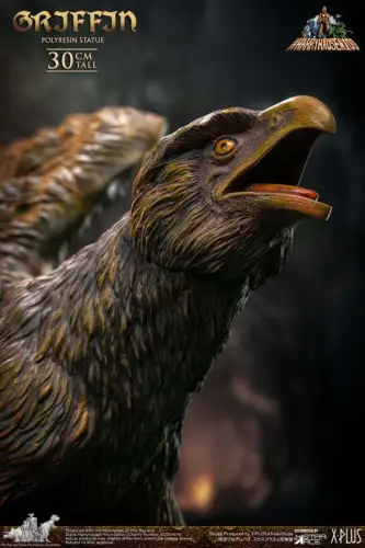 Ray harryhausen griffin statue  Star ACE