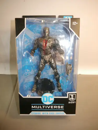 DC Justice League Movie  Cyborg (Helmet)   McFarlane  Actionfigur  18 cm KBC