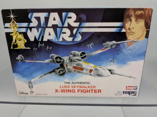 Star Wars  Skywalker  X-Wing Fighter Model Kit 1/63 mpc F4