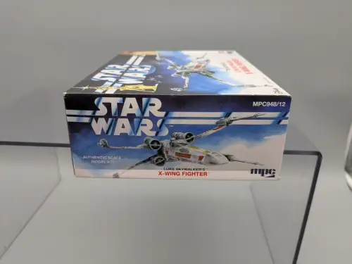 Star Wars  Skywalker  X-Wing Fighter Model Kit 1/63 mpc F4