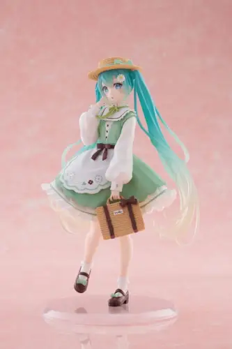 Taito Hatsune Miku   Fashion Country Ver.  PVC Statue 18 cm 2E