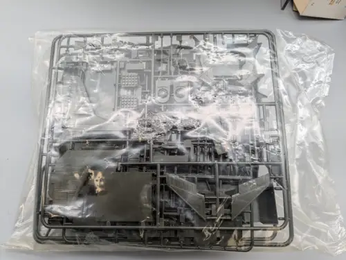 Alien Halcyon Drop-Ship  PVC Model Kit Movie Classics 1/72  mit OVP  F15