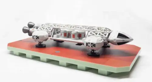 Space 1999 pallet eagle die-cast limited edition 1A