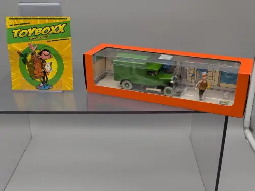 TIM & STRUPPI Tintin  Transport No.5 Gefängniswagen aus Ottokar Moulinsart 1/43