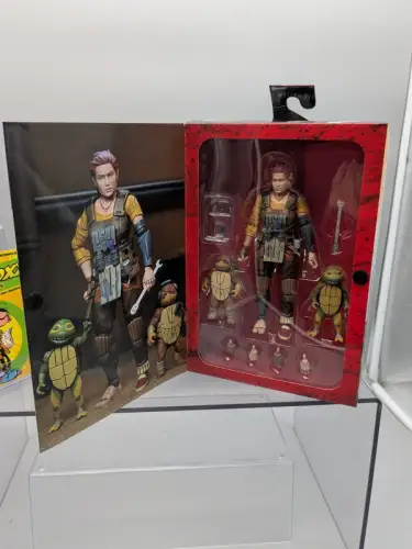 Neca Teenage Mutant Ninja Turtles ( Last Ronin ) Grammy April +  Yi & Moja 1L