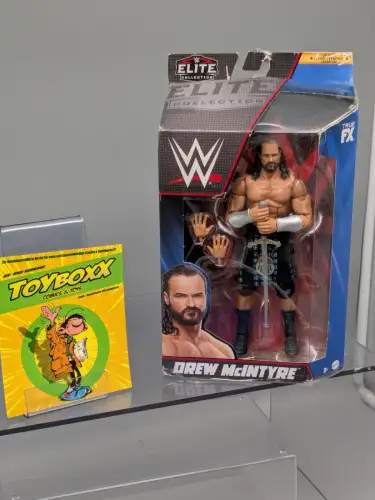WWE Elite Drew McIntyre mit Zubehör Actionfigur Mattel HDD67 K8
