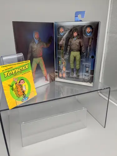 Neca The Thing  Ultimate MacReady Outpost 31   Actionfigur 18 cm 2L