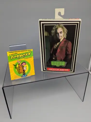 Neca Beetlejuice "Red Tuxedo"  Beetlejuice 18 cm  1D