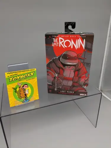 Neca Teenage Mutant Ninja Turtles ( Last Ronin )  Michelangelo Nightwatcher 2A