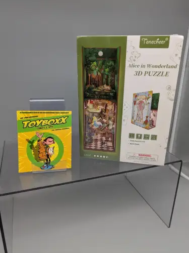 Tonecheer Book Nook Alice in Wonderland   3D Puzzle  F15
