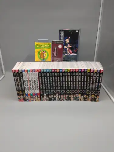 Manga Demon Slayer Band 1 -23 + 1-6 School Days + 3 Extra + Figur  Z: 1+ B16