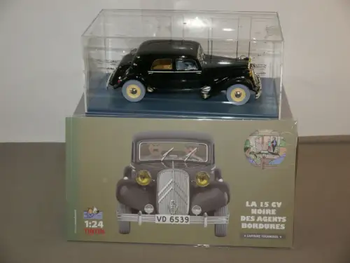 TIM & STRUPPI Tintin schwarzer Citroen 15CV  Modellauto 29948 Moulinsart 1/24 L 