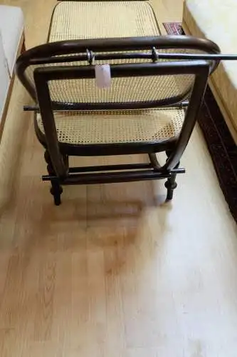 Thonet Chaise Lounge