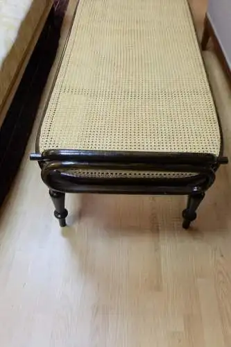 Thonet Chaise Lounge