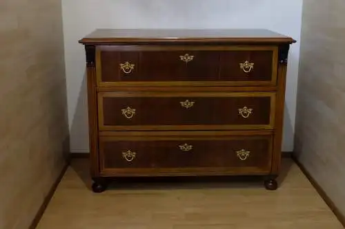 restaurierte Kommode