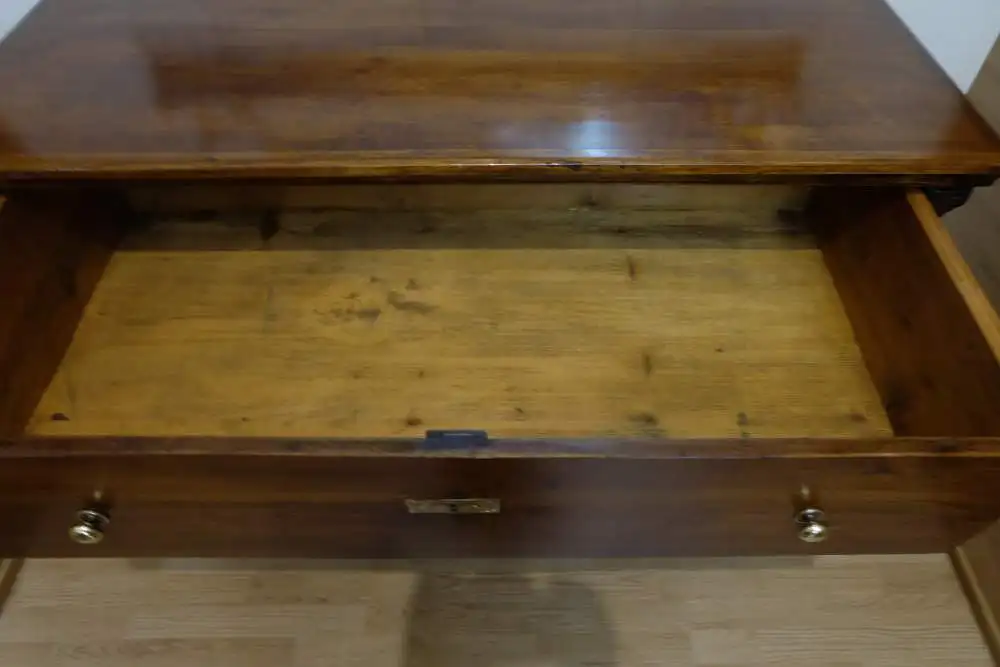 restaurierte Kommode 4