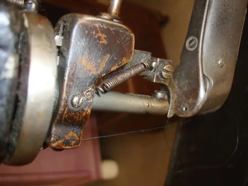 ANTIK alte Singer Sattler / Leder Nähmaschine 9