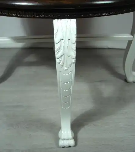 1920er Runder Esstisch Wiener Salontisch, geschwungene Beine, Nußbaum dunkel + Weiß