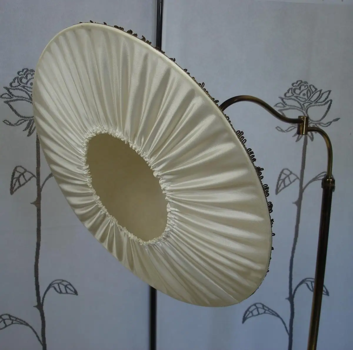 50er Schwenkarm Stehlampe Messing, original Space Age Schirm, Mid Century Modern, alter B + M Stil 5