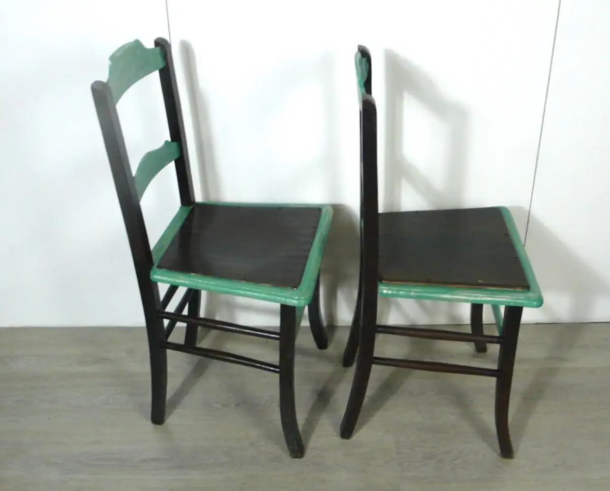 2 antike Stühle Cafehaus Stühle, Nußb dunkel + Antik Shabby Türkis, um 1900 Gründerzeit, handbemalt 2