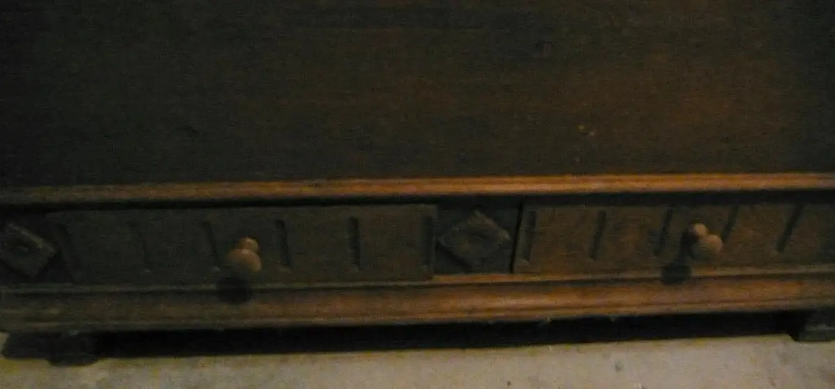 Antike Truhe Aussteuertruhe sehr groß, Eiche mit 2 Schubladen, original Zustand von ca. 1880 oder älter 3