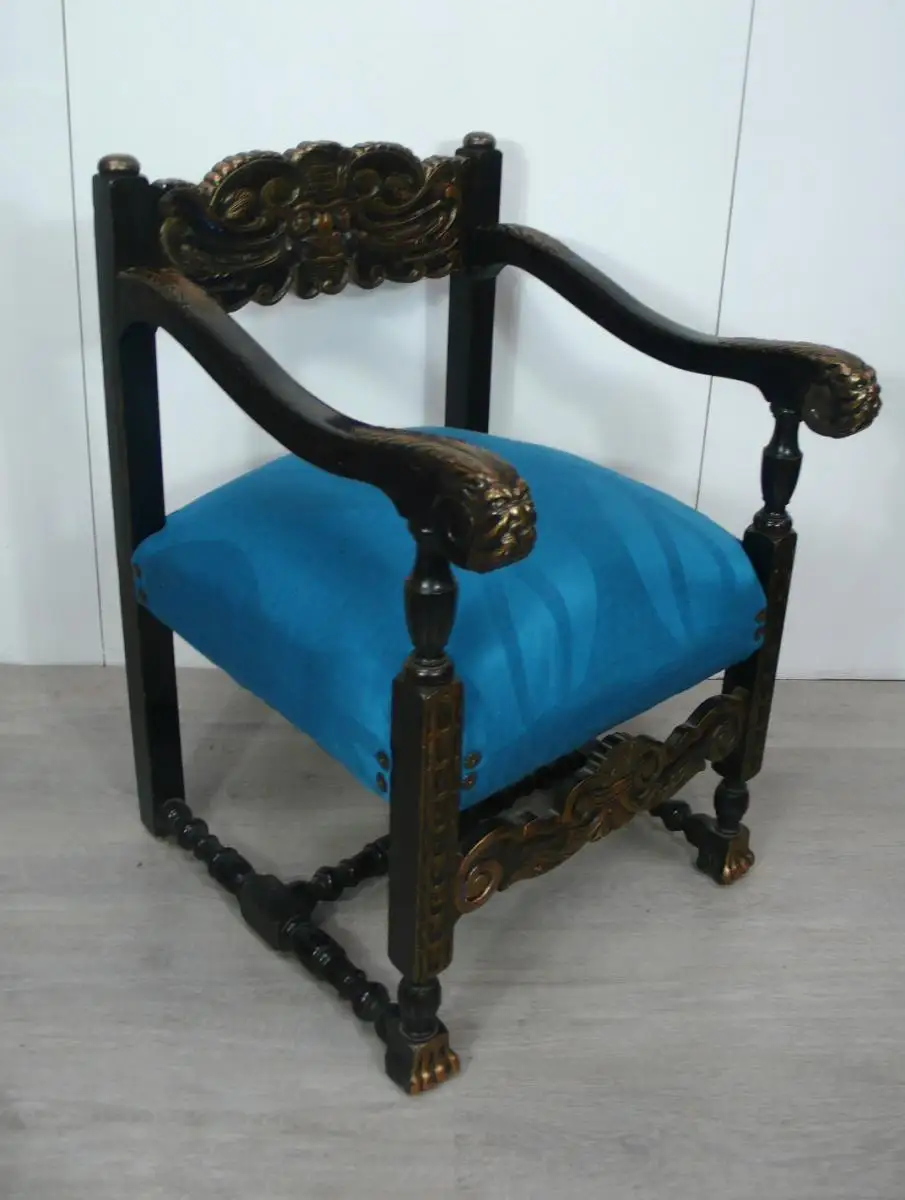 Opas antiker Sessel Thron, Französischer Kolonial Stil, Eiche dunkel + Blaues Polster, um 1900 3