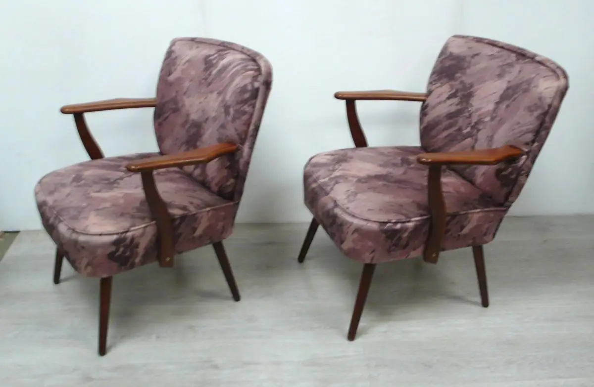 Zwei 60er 70er Cocktailsessel mit Armlehnen Aubergine Farben Mid Century Modern 0