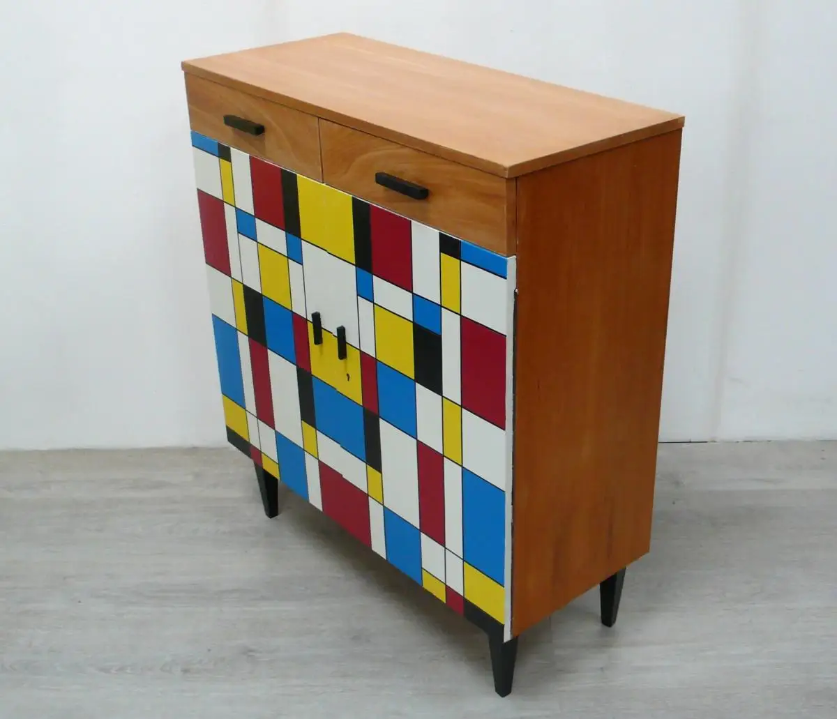 50er 60er Sideboard Flurschrank 2-türig 2 Schubladen Buche + Mondrian Stil Muster Mid Century Modern 2