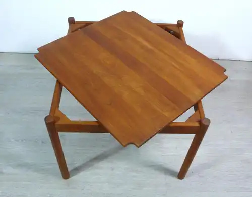 60er Teak Couchtisch Beistelltisch mit Wendeplatte von Magnus Olesen Dänemark, Danish Modern / Mid Century Modern