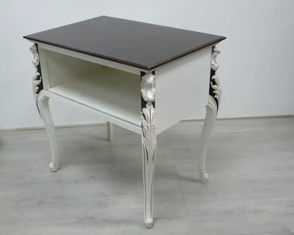 Konsolentisch Anrichte mit Türfach, Vollholz um 1930, im Chippendale Barock Stil,  Mint Weiß Gold, handbemalt  3