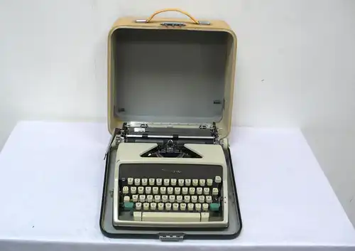 Schreibmaschine Olympia SM 7 mit Koffer 1964, Grau + Grün, sehr gute Funktion, Made in Germany Typewriter