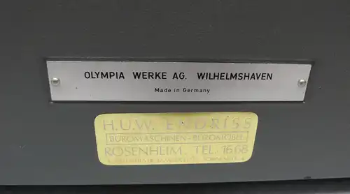 Schreibmaschine Olympia SM 9 Breitwagen bis A3 mit Koffer 1965, gereinigt + sehr gute Funktion