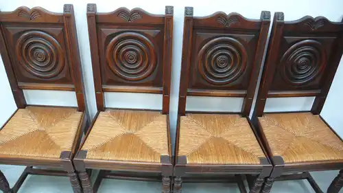 4 Antike Stühle, Dunkles Holz mit Weide Sitzfläche, Jugendstil, Belgischer Kolonialstil