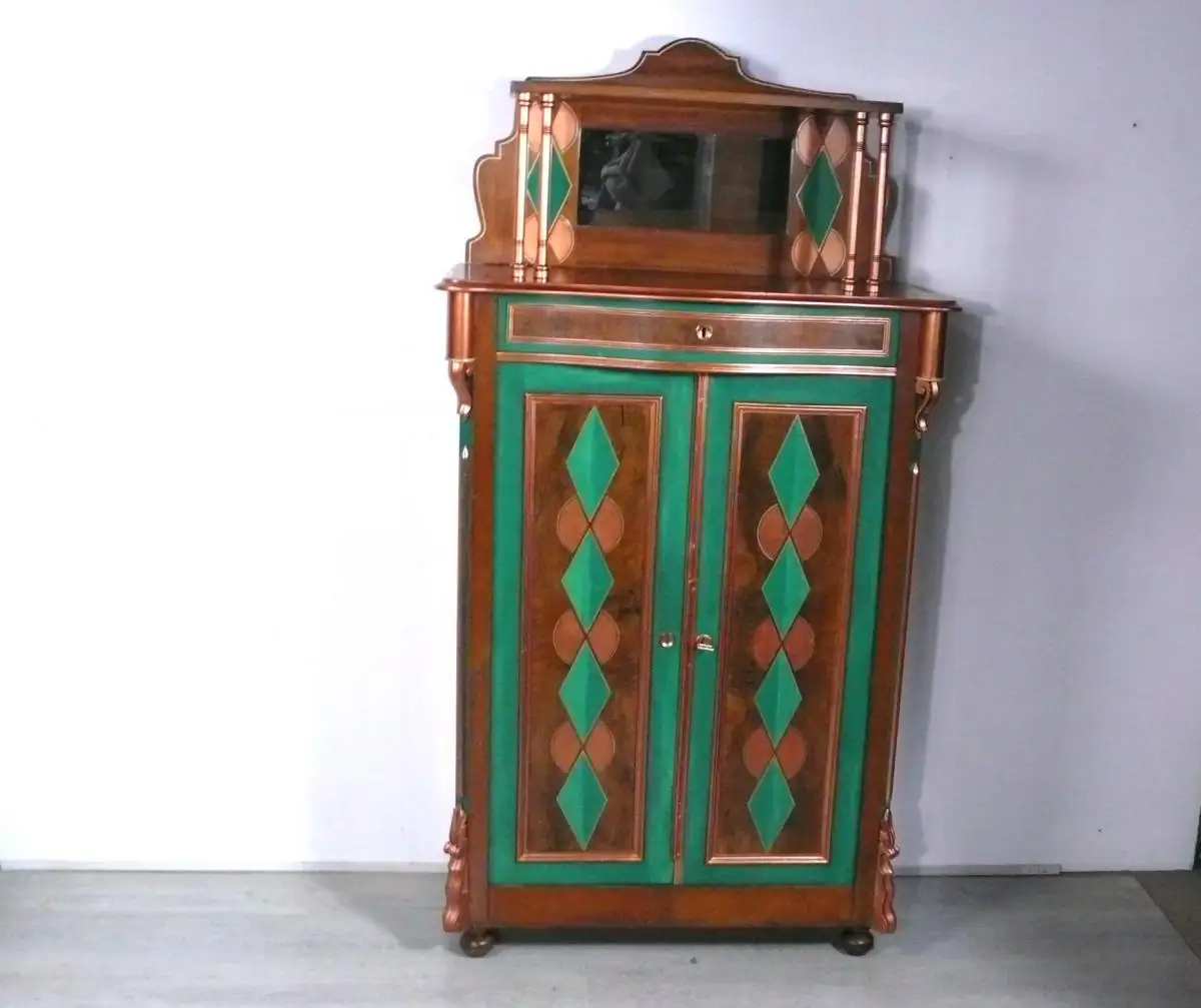 VERTIKO mit Spiegelaufsatz, 1900er Jugendstil, Nußbaum+Kupfer+Grün, kunstvoll überarbeitet 1