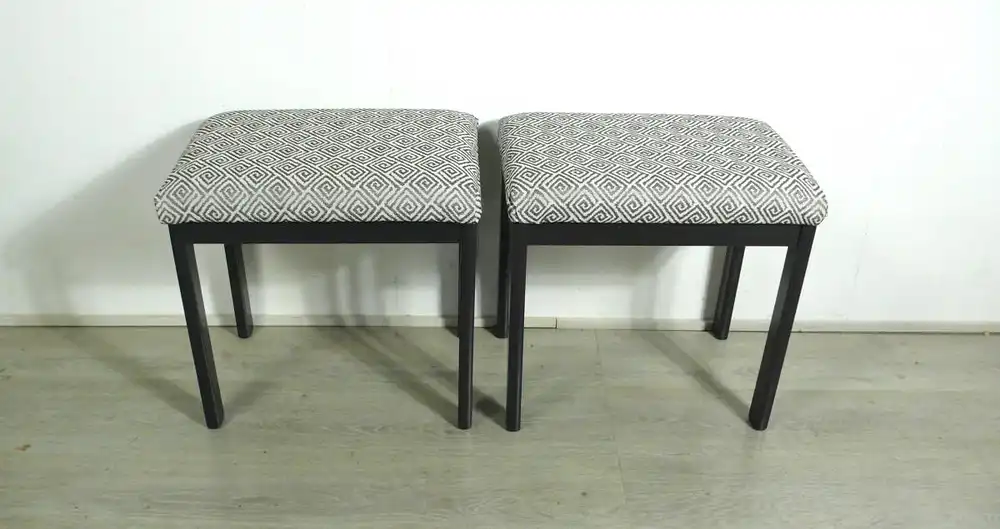2 Hocker / Tritthocker 50er Dunkelgrau + Schwarz-Weiß Polster, 50er 60er 1