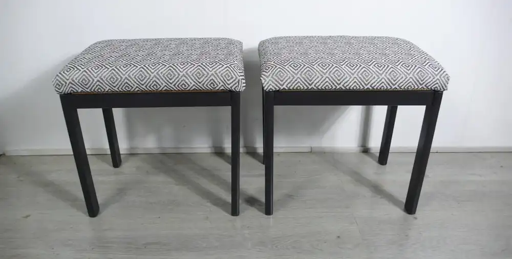 2 Hocker / Tritthocker 50er Dunkelgrau + Schwarz-Weiß Polster, 50er 60er 4