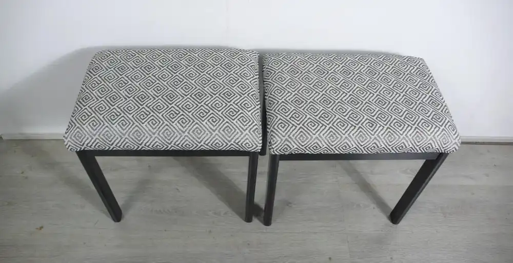 2 Hocker / Tritthocker 50er Dunkelgrau + Schwarz-Weiß Polster, 50er 60er 5