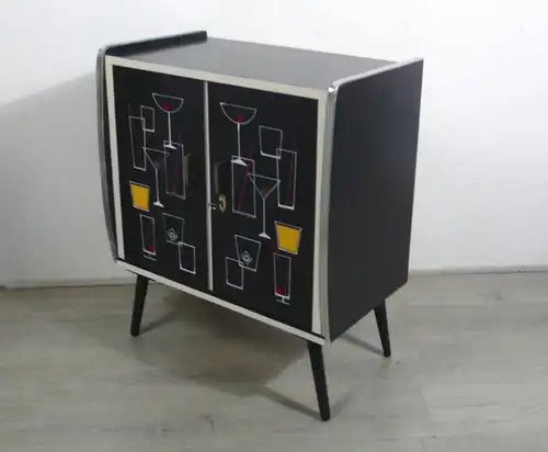 50er Hausbar Sideboard 2-türig, Dunkelgrau mit Weiß und Tür Dekor, Rockabilly Ära Mid Century Modern